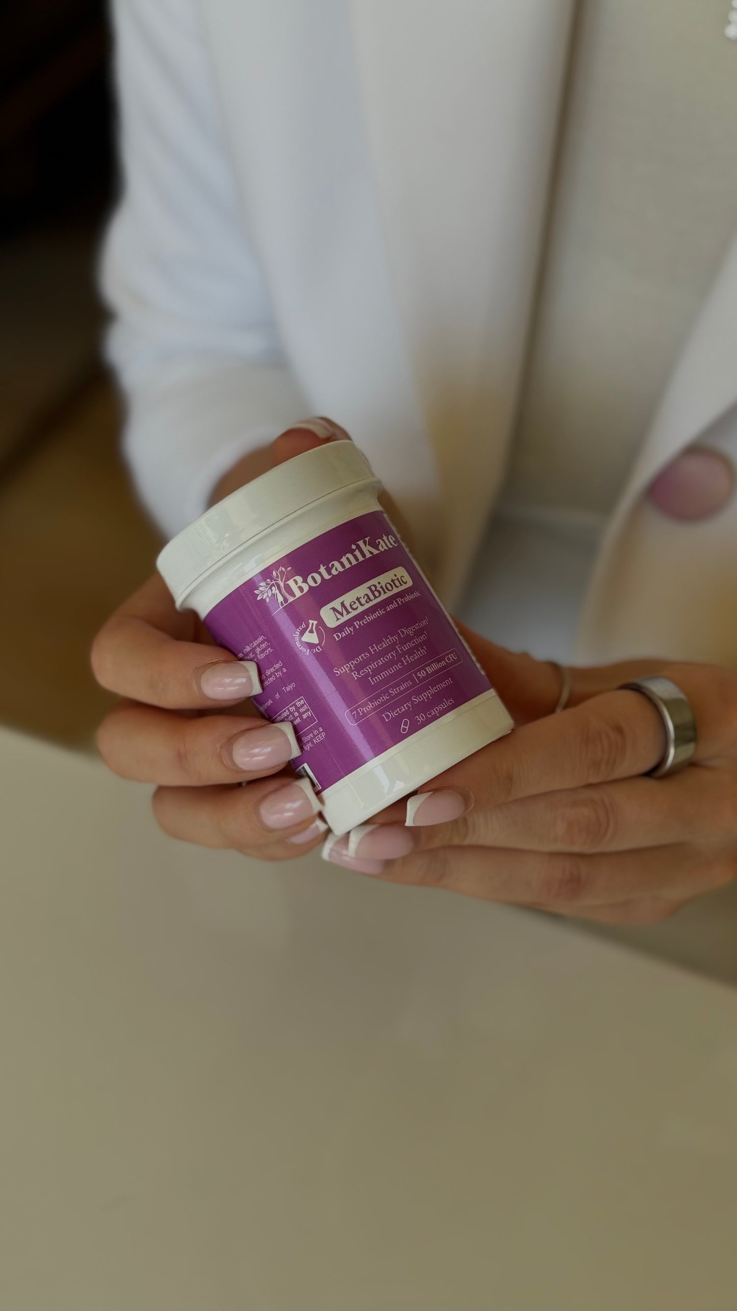 MetaBiotic - The Foundation of Gut Health